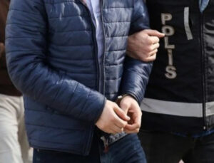 İki azılı suçlu polisin dikkati sonrası yakalandı