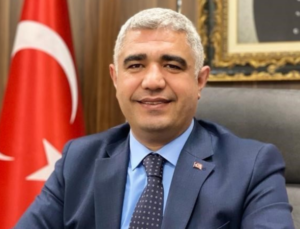 VALİ SELÇUK ASLAN’ IN  30 AĞUSTOS ZAFER BAYRAMI MESAJI