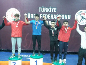 DÜZCE’YE 4 MADALYA İLE DÖNDÜLER