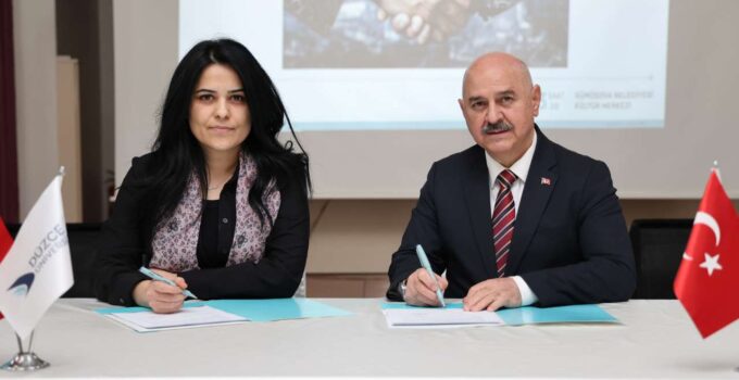 Gümüşova MYO’da İşletmede Mesleki Eğitime Yönelik Protokol İmza Töreni