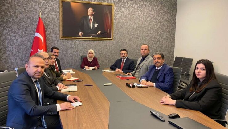 Düzce’de Eğitim Çalışmaları Haftalık Toplantıda Değerlendirildi