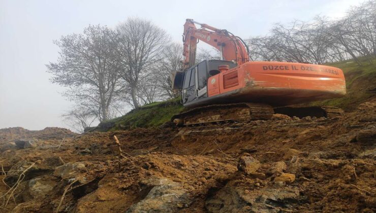 Gümüşova’da Heyelan Bölgesine Acil Müdahale