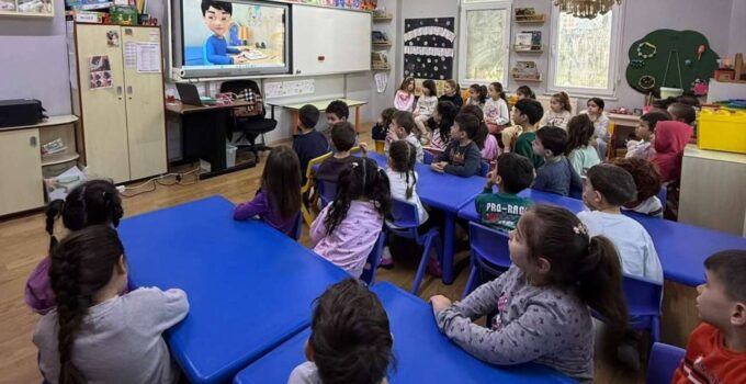 Akçakoca’da Çocuklara Sağlıklı Alışkanlıklar Kazandıran Eğitimler Devam Ediyor