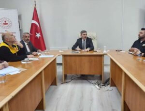 Kaynaşlı’da Koordinasyon Toplantısı: Köy Hizmetleri ve Yatırımlar Masaya Yatırıldı