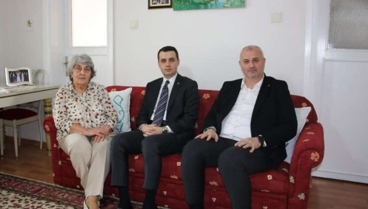 Başkan Yılmaz Yıldız’dan Emekli Öğretmene “Vefa” Ziyareti