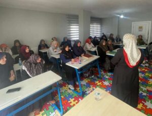 Gümüşova’da “Peygamberimiz ve Aile Ahlakı” Konulu Konferanslar Düzenlendi